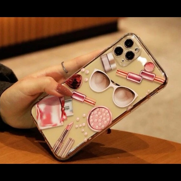 Perfume & Lipstick clear IPhone Case *BUNDLE FOR BETTER PRICE* 🛍 - Picture 3 of 7
